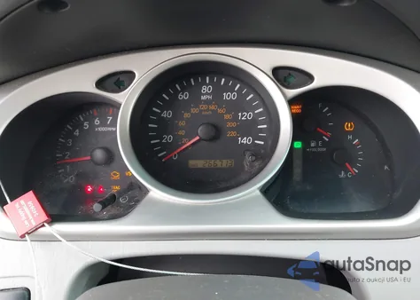 2004 Toyota Highlander V6 z USA, uszkodzony, nr VIN JTEDP21A840029148